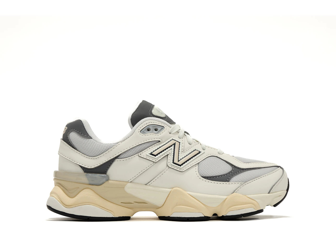 New Balance 9060 Sea Salt Castlerock