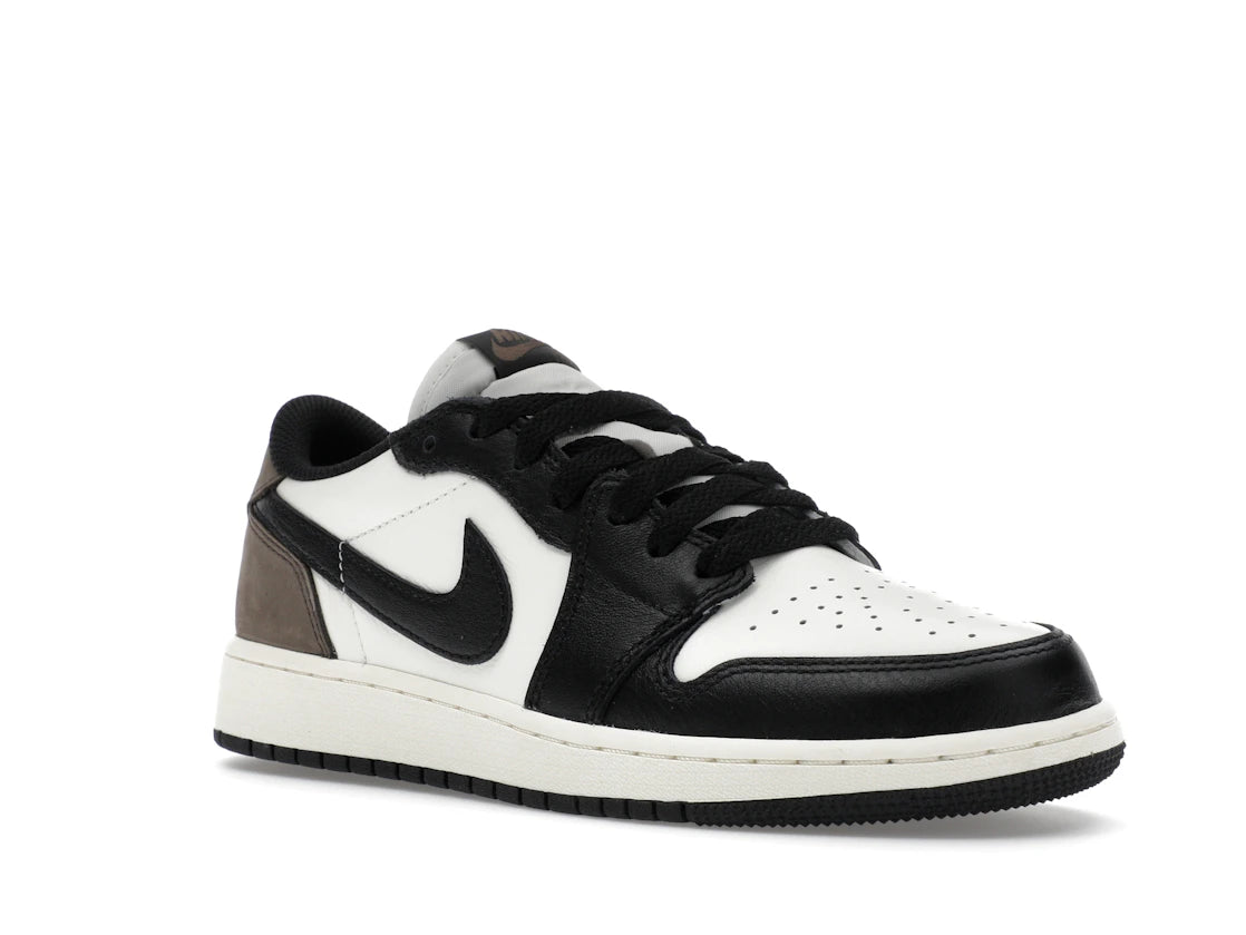 Jordan 1 Retro Low OG Mocha