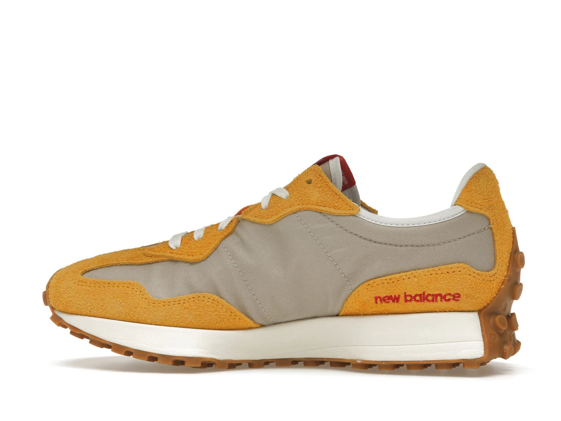 New Balance 327 Varsity Gold Beige